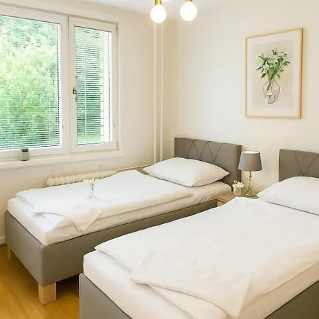 Modern & Cozy Near Center Lägenhet